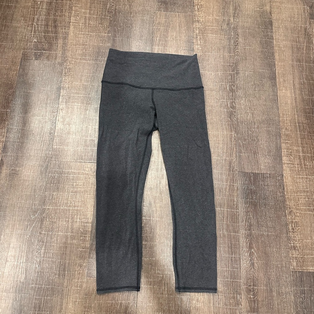 Lululemon Dark Gray Wonder Under Cropped Leggings Size 6
